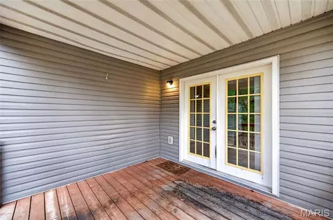 Exterior - 22335 Target Rd, Saint Robert, MO 65584 photo 5 of 8