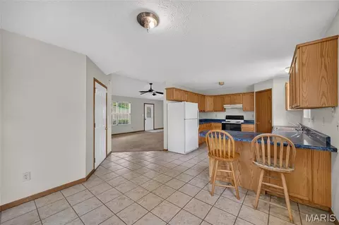 Kitchen - 22335 Target Rd, Saint Robert, MO 65584 photo 1 of 8
