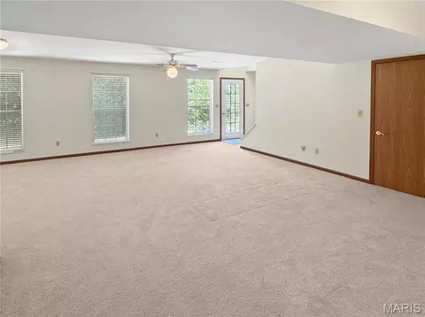 Living - 113 Monticello Dr, Washington, MO 63090 photo 13 of 14