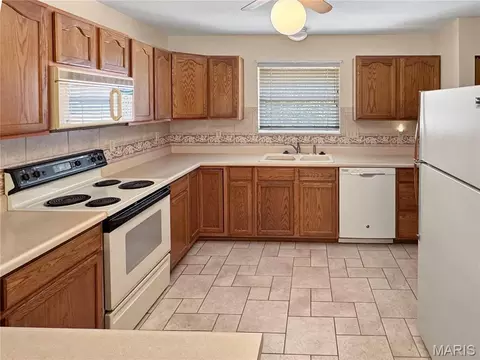 Kitchen - 113 Monticello Dr, Washington, MO 63090 photo 1 of 2