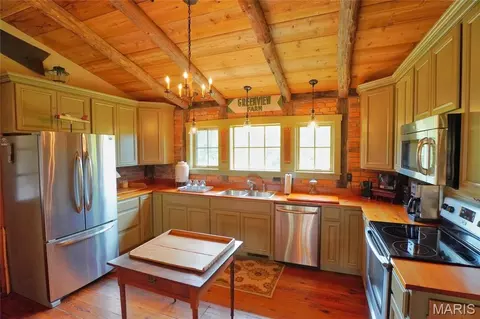 Kitchen - 2136 Walz Rd, Hermann, MO 65041 photo 2 of 2