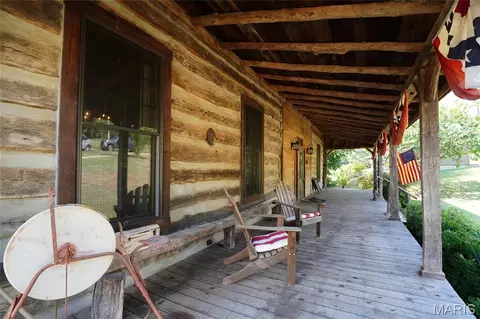 Exterior - 2136 Walz Rd, Hermann, MO 65041 photo 4 of 28