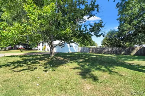 Exterior - 154 Vincent St, Pacific, MO 63069 photo 3 of 13