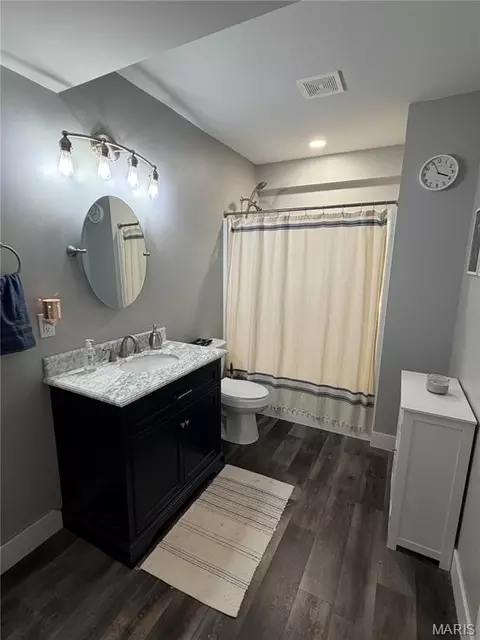 Bath - 13 Ridgepoint Meadows Ct, Union, MO 63084 photo 6 of 6