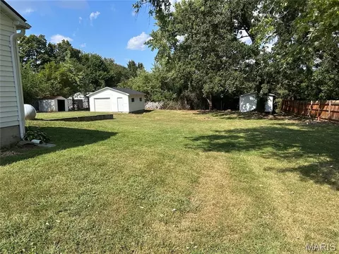 Exterior - 1461 Elmont Rd, Sullivan, MO 63080 photo 2 of 4