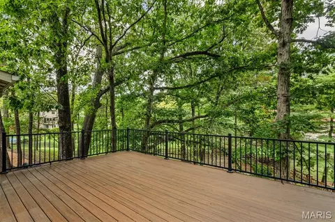 Exterior - 404 Gunnison Gorge Dr, Ballwin, MO 63011 photo 4 of 15