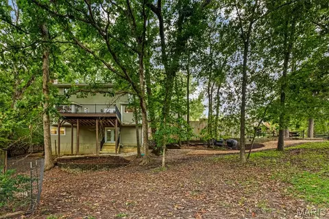 Exterior - 404 Gunnison Gorge Dr, Ballwin, MO 63011 photo 9 of 15