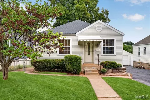 1334 San Jacinto Ct, Saint Louis, MO 63139