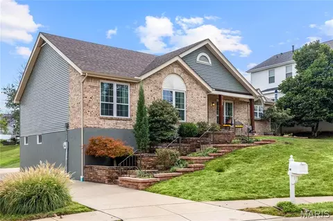 Exterior - 516 Oak Leaf Manor Ct, Ballwin, MO 63021 photo 8 of 8