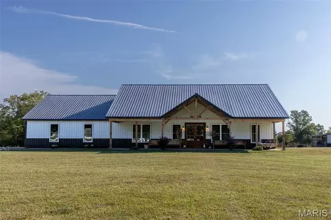 6944 Hillsboro Rd, Bonne Terre, MO 63628