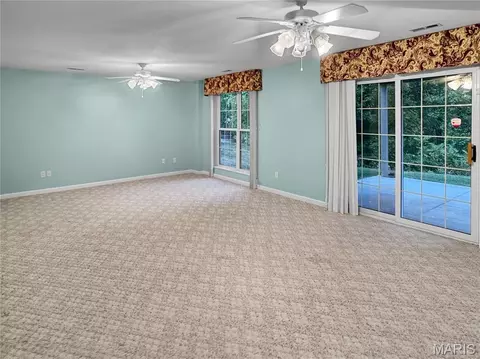 Living - 2500 Rabbit Trail Dr, Washington, MO 63090 photo 6 of 8