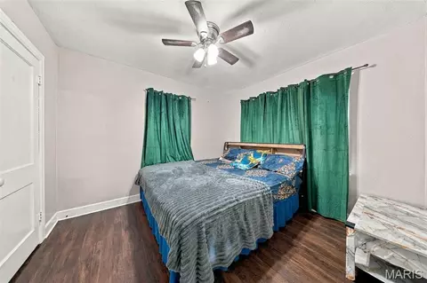 Bedroom - 109 N Oak St, Rolla, MO 65401 photo 6 of 7