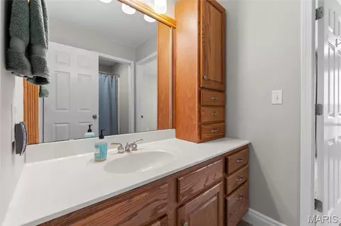 Bath - 8053 N State Route 159, Moro, IL 62067 photo 1 of 3