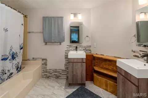 Bath - 203 E 3rd St, Christopher, IL 62822 photo 1 of 5