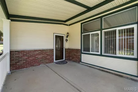 Exterior - 10530 Twilight Dr, Sappington, MO 63128 photo 4 of 16