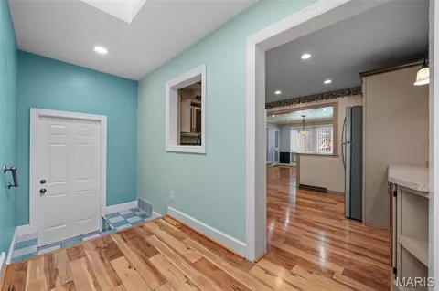 Entry Way - 10530 Twilight Dr, Sappington, MO 63128 photo 3 of 6