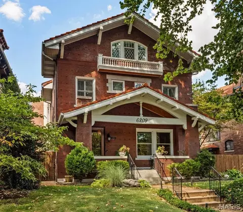 6209 Washington Ave, Saint Louis, MO 63130