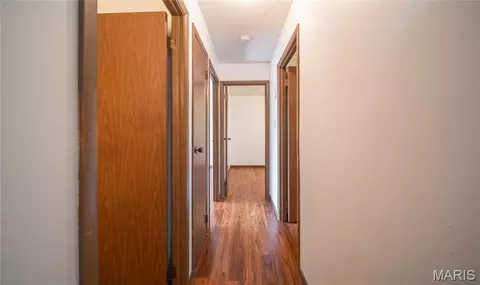 Entry Way - 314 County Road 212, Linn, MO 65051 photo 1 of 1