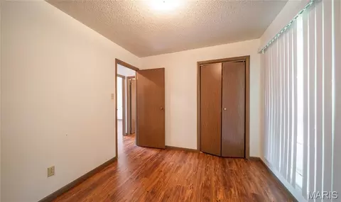 Bedroom - 314 County Road 212, Linn, MO 65051 photo 1 of 5