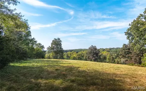 Exterior - 314 County Road 212, Linn, MO 65051 photo 1 of 5