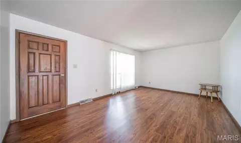 Living - 314 County Road 212, Linn, MO 65051 photo 1 of 4