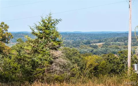 View/Area - 314 County Road 212, Linn, MO 65051 photo 2 of 3
