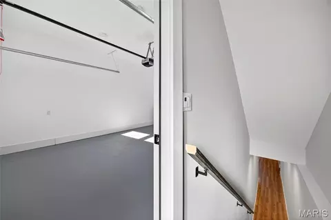 Entry Way - 1019 River Bluff Dr, Washington, MO 63090 photo 11 of 11