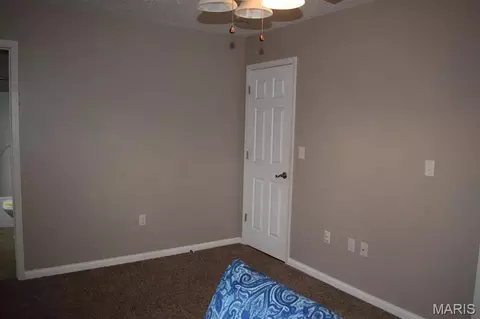 Bedroom - 15370 Top Dr, Saint Robert, MO 65584 photo 5 of 7