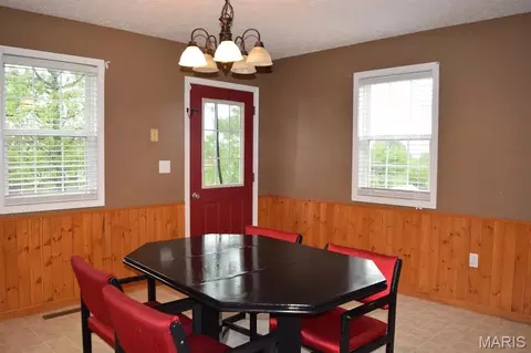 Dining - 15370 Top Dr, Saint Robert, MO 65584 photo 1 of 1
