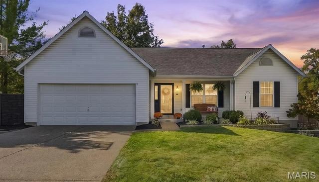 50 Treeshade Ct, Saint Peters, MO 63376