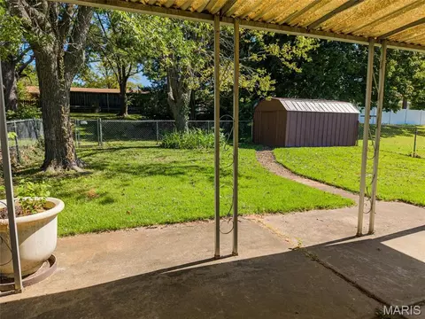 Exterior - 1540 Roy Dr, Arnold, MO 63010 photo 7 of 12