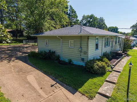 Exterior - 1540 Roy Dr, Arnold, MO 63010 photo 2 of 12