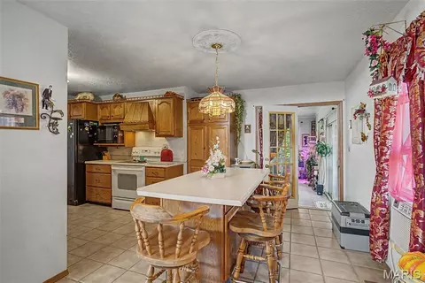 Kitchen - 20756 State Highway C, Belgrade, MO 63622 photo 1 of 6