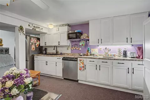 Kitchen - 20756 State Highway C, Belgrade, MO 63622 photo 6 of 6