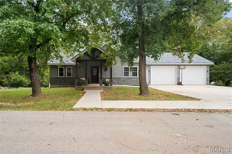 805 N 1st St, Steelville, MO 65565