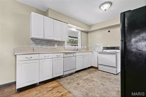 Kitchen - 1002 Terrace Dr, Festus, MO 63028 photo 1 of 2