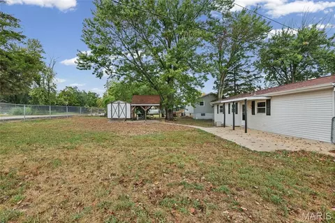 Exterior - 1002 Terrace Dr, Festus, MO 63028 photo 13 of 15