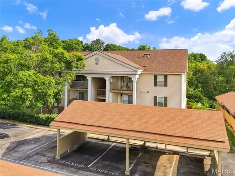 Exterior - 709 Ridgeside Dr #A, Ballwin, MO 63021 photo 10 of 15