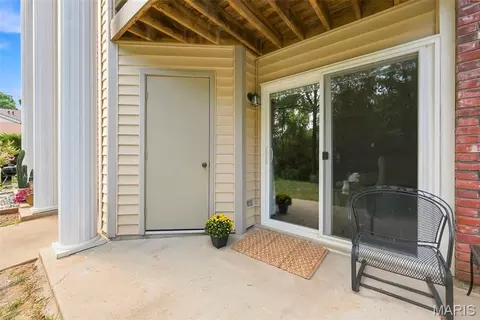 Exterior - 709 Ridgeside Dr #A, Ballwin, MO 63021 photo 2 of 15