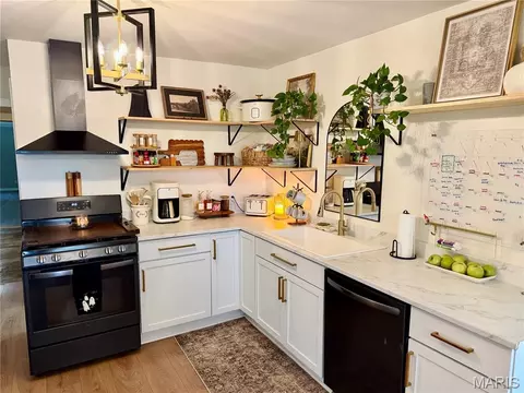 Kitchen - 5823 Mcdaneld Rd, Kell, IL 62853 photo 5 of 5
