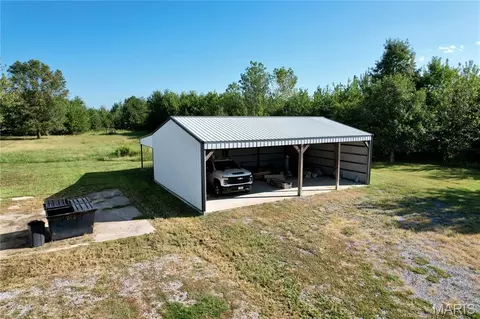 Other - 5823 Mcdaneld Rd, Kell, IL 62853 photo 15 of 27