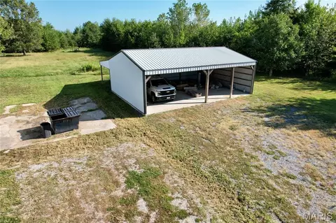 Other - 5823 Mcdaneld Rd, Kell, IL 62853 photo 16 of 27