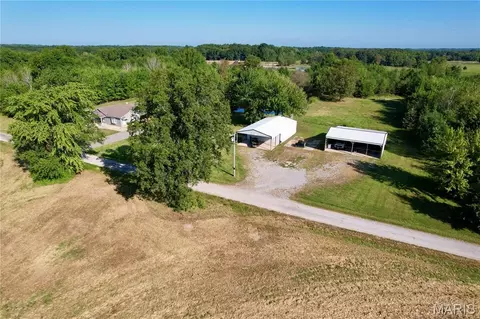 Other - 5823 Mcdaneld Rd, Kell, IL 62853 photo 14 of 27