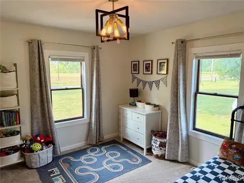 Bedroom - 5823 Mcdaneld Rd, Kell, IL 62853 photo 1 of 2