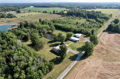 View/Area - 5823 Mcdaneld Rd, Kell, IL 62853 photo 3 of 10