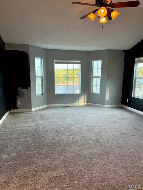 Bedroom - 20941 Hideaway Ln, Saint Robert, MO 65584 photo 1 of 9