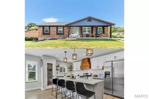 2732 Cathedral Dr, Saint Louis, MO 63129