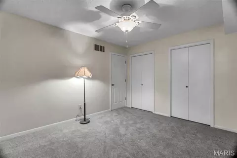 Bedroom - 409 E 11th St E, Washington, MO 63090 photo 1 of 5