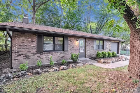 Exterior - 409 E 11th St E, Washington, MO 63090 photo 3 of 11