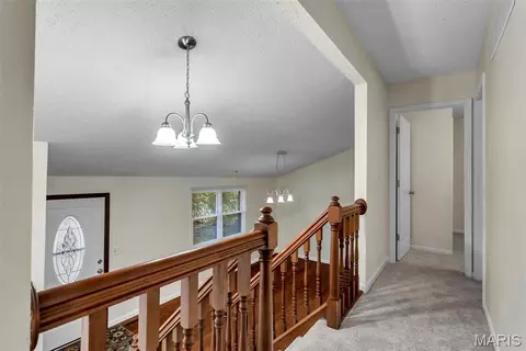 Entry Way - 409 E 11th St E, Washington, MO 63090 photo 2 of 2